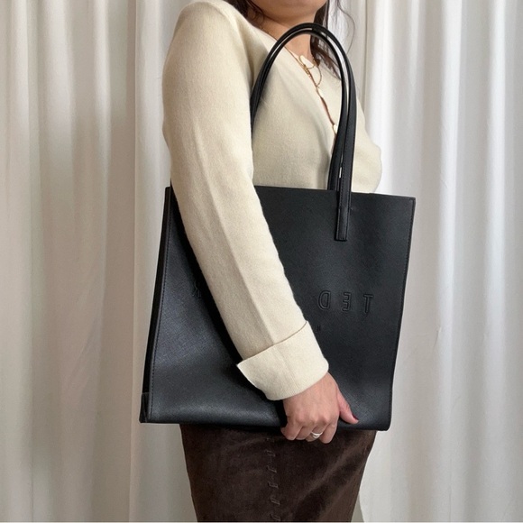 Black Ted Baker London Icon Tote Bag - Picture 4 of 16